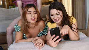 Nện bạn thân của gấu không đủ khả năng trả tiền nhà